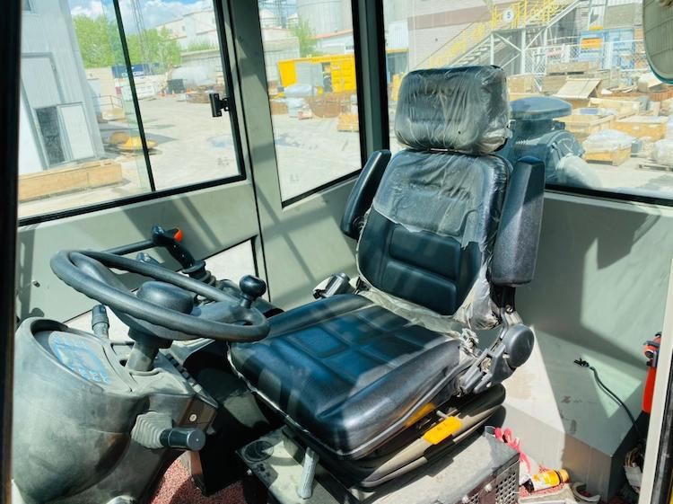 15 ton compact forklift 5